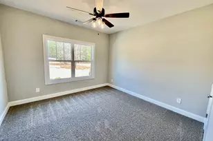 1009 Farmington Rd, Griffin, GA 30224 - Photo 9