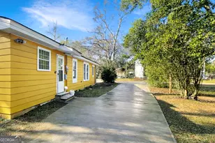 305 Chestnut St, Fort Valley, GA 31030 - Photo 27