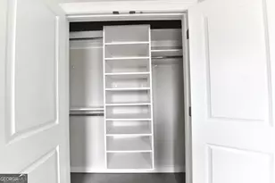 2083 Holtz Ln NW, Atlanta, GA 30318 - Photo 37