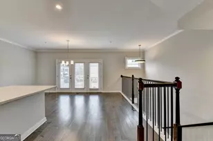 2083 Holtz Ln NW, Atlanta, GA 30318 - Photo 5