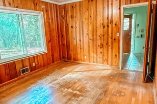 2596 Connally Dr, East Point, GA 30344 - Photo 5