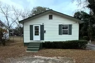 16 Fale St, Hawkinsville, GA 31036 - Photo 1