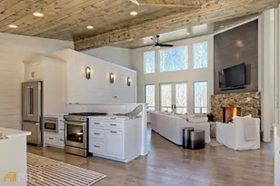 132 Summit Ridge Dr, Clarkesville, GA 30523 - Photo 9