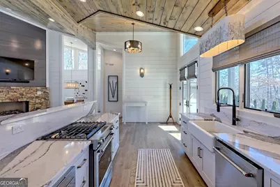 132 Summit Ridge Drive, Clarkesville, GA 30523 - Photo 9