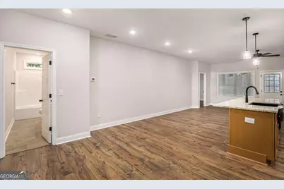138 Crest Pointe, Bremen, GA 30110 - Photo 7