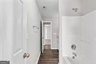 160 Charleston Pl, Covington, GA 30016 - Photo 9