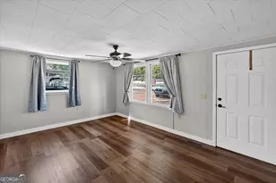 302 Randall St, Sylvania, GA 30467 - Photo 5