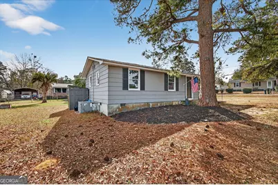 302 Randall Street, Sylvania, GA 30467 - Photo 3