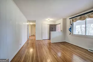 16 Summit Dr SE, Lindale, GA 30147 - Photo 9