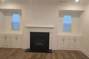 221 Brownlee Rd, Woodstock, GA 30188 - Photo 7