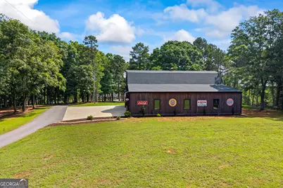 300 Black Point Drive, Hartwell, GA 30643 - Photo 9