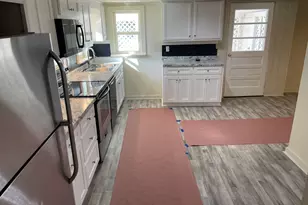 478 S Pond St, Toccoa, GA 30577 - Photo 5