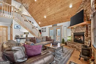 70 Riverside Ln, Blue Ridge, GA 30513 - Photo 3