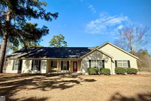 14 Quail Cir, Hazlehurst, GA 31539 - Photo 1