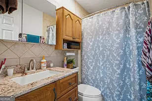 4656 S Woodlake Ln SE, Conyers, GA 30013 - Photo 15