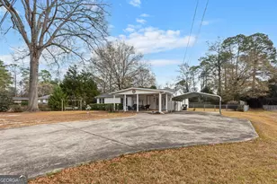 614 Hillcrest Ave, Perry, GA 31069 - Photo 3