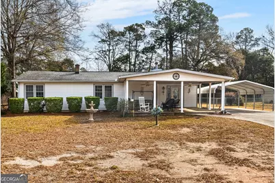 614 Hillcrest Avenue, Perry, GA 31069 - Photo 1