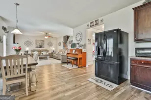 52 Fox Ridge Dr, Newnan, GA 30265 - Photo 11