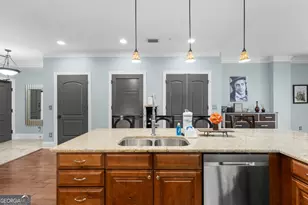 165 W Bay St, Savannah, GA 31401 - Photo 7