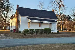 1325 3rd St, Dudley, GA 31022 - Photo 1