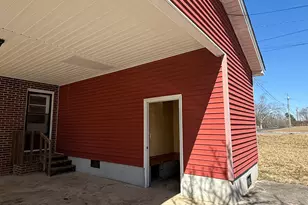 51 Carey St, Elberton, GA 30635 - Photo 3