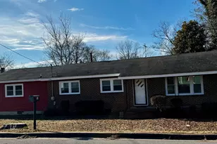 51 Carey St, Elberton, GA 30635 - Photo 1