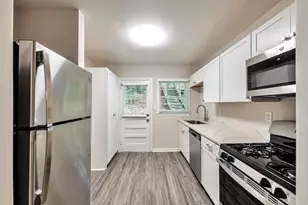 551 Wimbledon Rd, Atlanta, GA 30324 - Photo 3