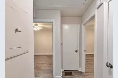 551 Wimbledon Road #B, Atlanta, GA 30324 - Photo 9