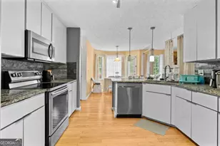 1305 Bramlett Forest Trail, Lawrenceville, GA 30045 - Photo 7