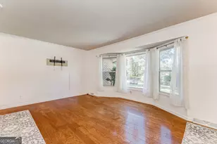 828 N College Dr, Cedartown, GA 30125 - Photo 9