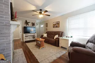 121 Mimosa Dr, Jenkinsburg, GA 30234 - Photo 11