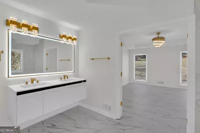 3760 Mountain Cove Road, Snellville, GA 30039 - Photo 9