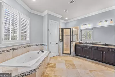 530 Glenmanor Court, Sandy Springs, GA 30328 - Photo 17