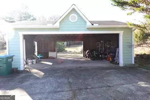 1333 Holliday Dr, Winder, GA 30680 - Photo 37