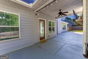 1037 Ashley Glen Dr, Williamson, GA 30292 - Photo 41