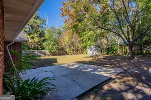 907 Euclid Ave, Waycross, GA 31501 - Photo 33