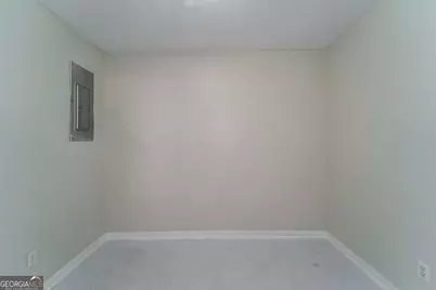 907 Euclid Avenue, Waycross, GA 31501 - Photo 9