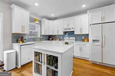 100 Sycamore Way, Sharpsburg, GA 30277 - Photo 11