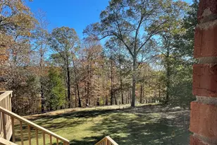 637 Lakeview Dr, Newborn, GA 30056 - Photo 7