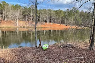 637 Lakeview Dr, Newborn, GA 30056 - Photo 5