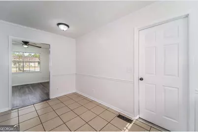 2122 Lakeview Drive, Waycross, GA 31501 - Photo 5