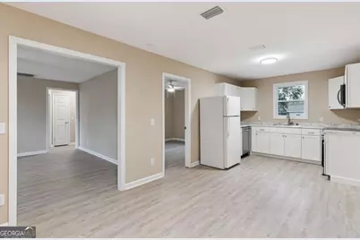 2640 Canary Drive, Brunswick, GA 31520 - Photo 9