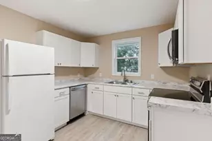 2640 Canary Dr, Brunswick, GA 31520 - Photo 7