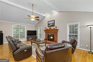 4445 Indian Trace Dr, Alpharetta, GA 30004 - Photo 9