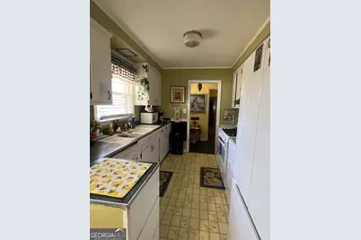 2418 Tredway Drive, Macon, GA 31211 - Photo 3