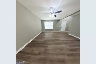 214 E Vine Street, Monroe, GA 30655 - Photo 3