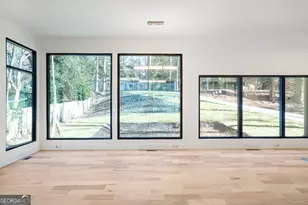 3626 N Stratford, Atlanta, GA 30342 - Photo 11