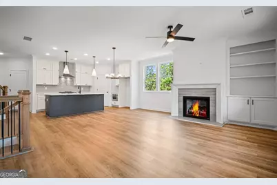 201 Retreat Lane, Canton, GA 30114 - Photo 5