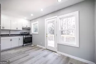 102 Oregon Ct, Warner Robins, GA 31093 - Photo 9