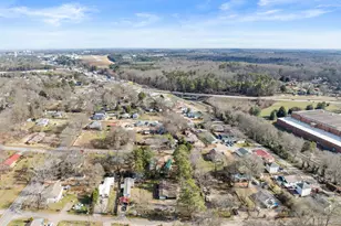 2346 4th St, Gainesville, GA 30504 - Photo 29